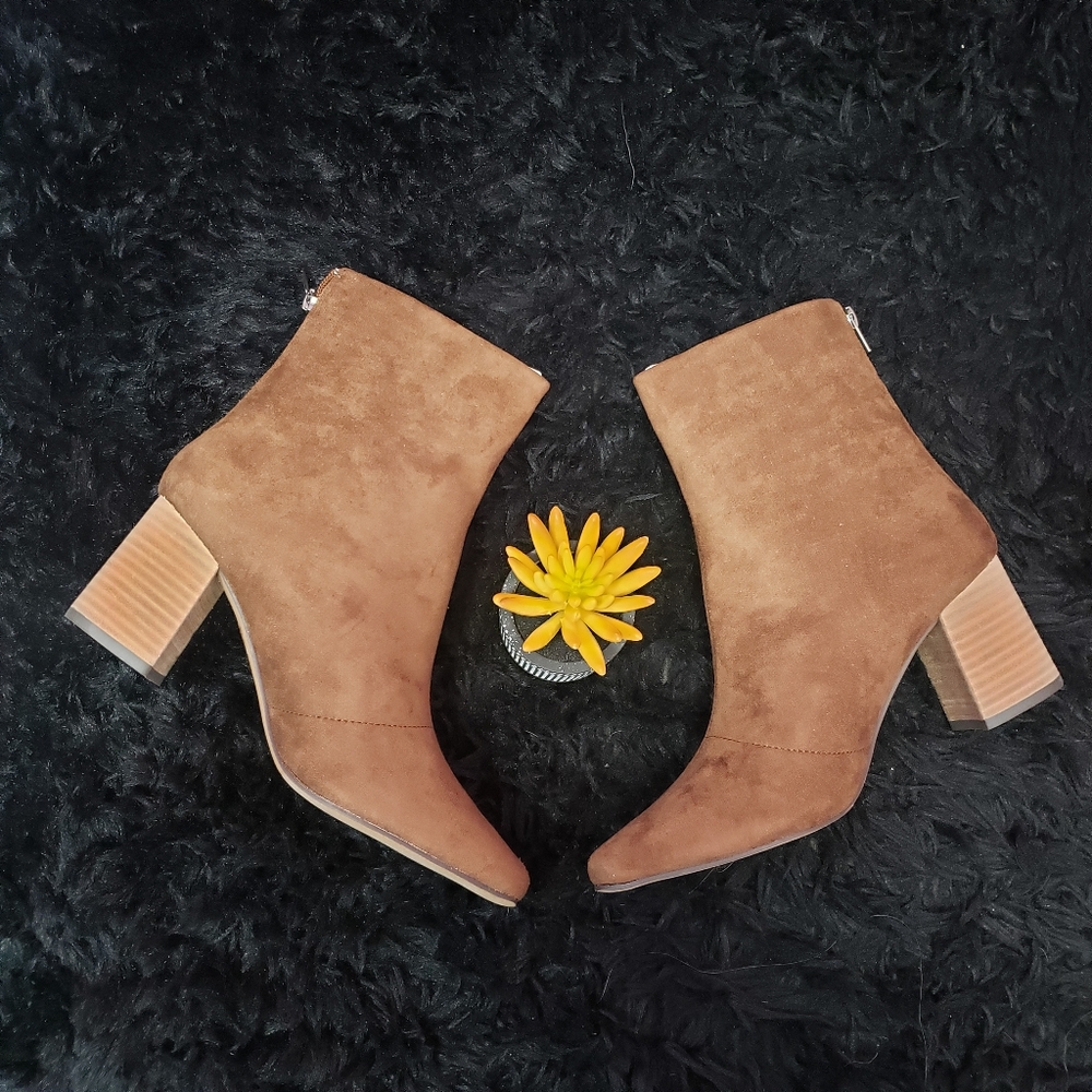 Mi.iM Block Heel Booties